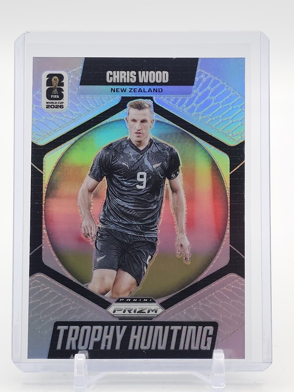 CHRIS WOOD 2026-27 PANINI PRIZM FIFA WORLD CUP TROPHY HUNTING SILVER #15 Q0296