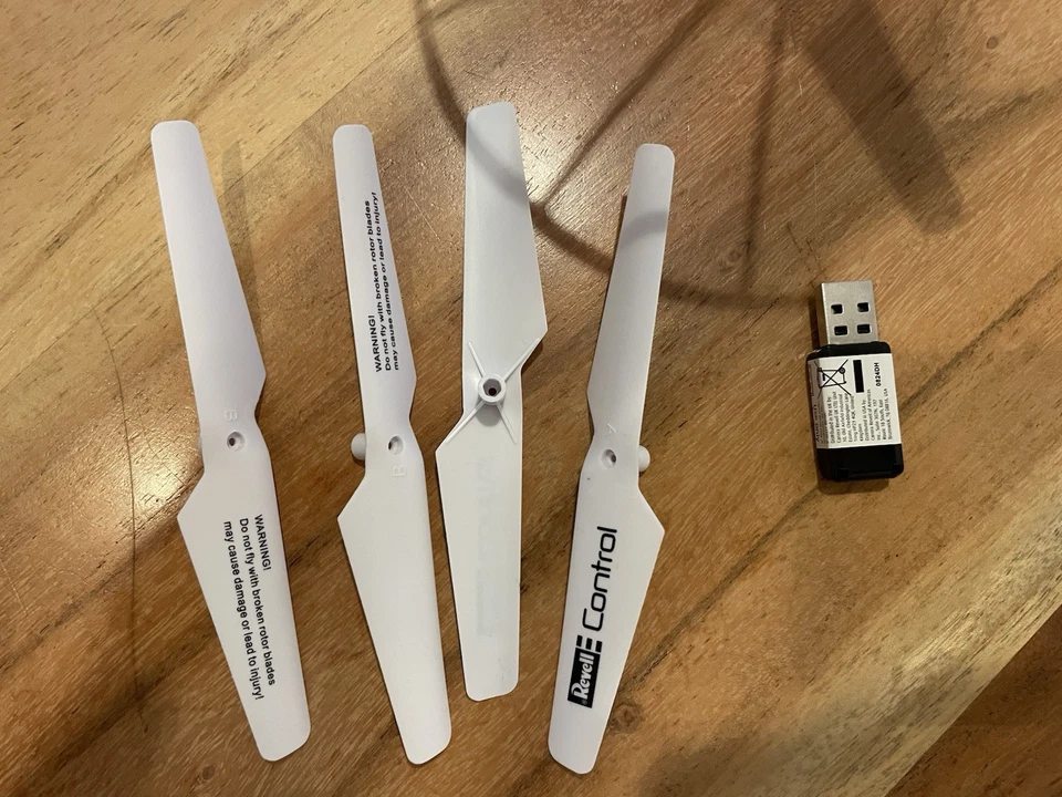 Quadcopter mit Kamera Go Video Quadrokopter  Drohne für Kinder 12+ Revell 23858 - Bild 3 von 4