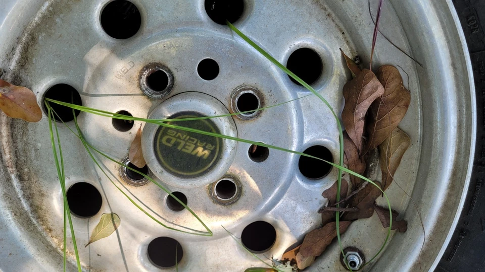 Weld Racing Draglites 15 In 4 Lug Full Set Of 4 Wheels - Image 2 of 4