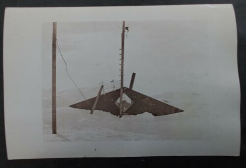 RARE 1934 United States Byrd Antarctic Expdn Postcard Little America w signature - Picture 2 of 3