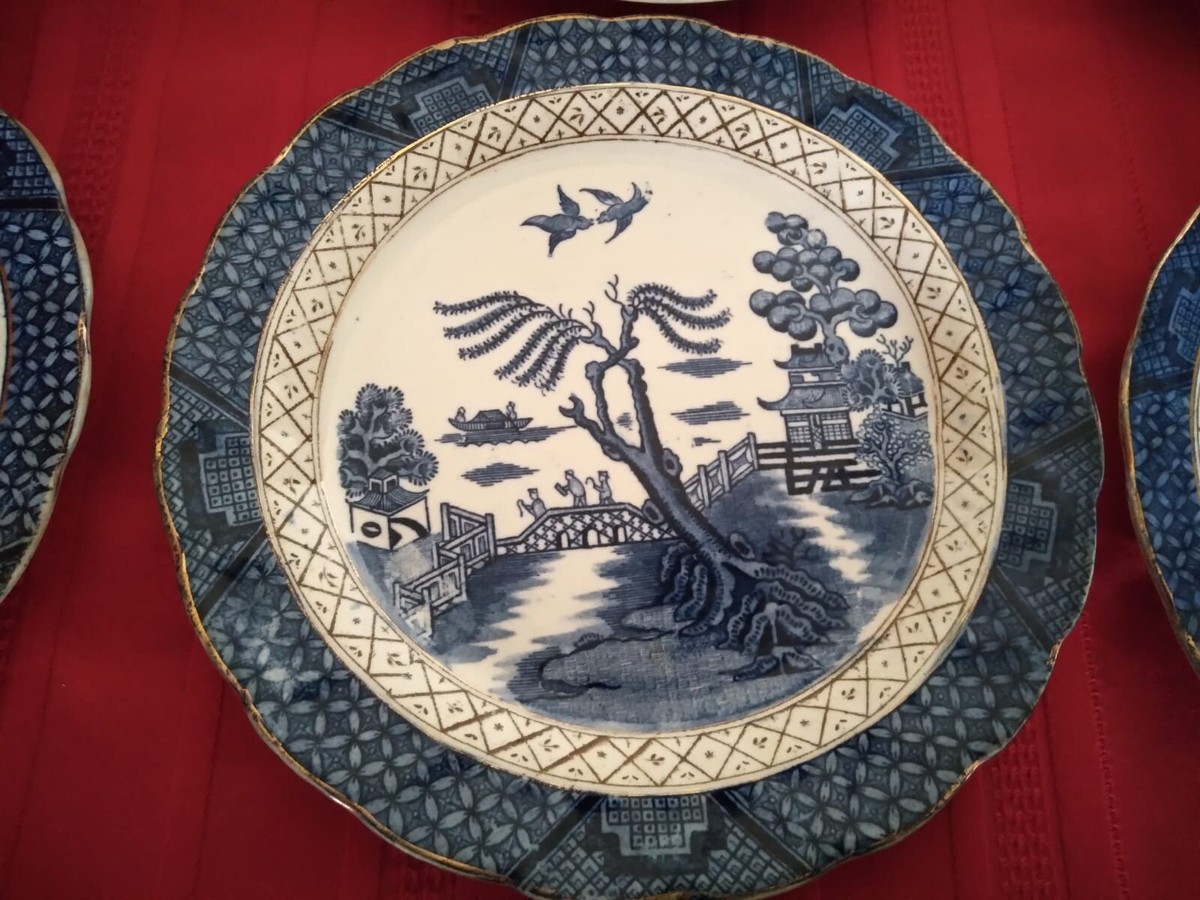 Willow A8025 Platter Real Old Willow China Booths Medium Coupe