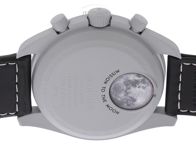時計 MISSION TO EARTH PHASE SO33M700 Swatch x Omega MoonSwatch Mission to Earthphase: Everything