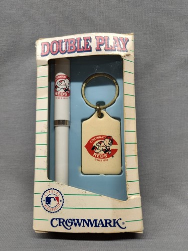Vintage Cincinnati Reds MLB 1992 Crownmark Double Play Ballpoint Pen & Key Ring