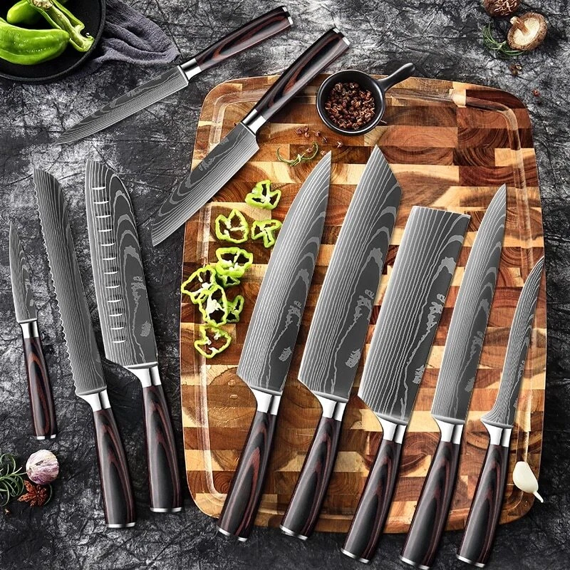 New Kitchen Knife Set with Laser Damascus Pattern, Featuring Ultra-Sharp blade