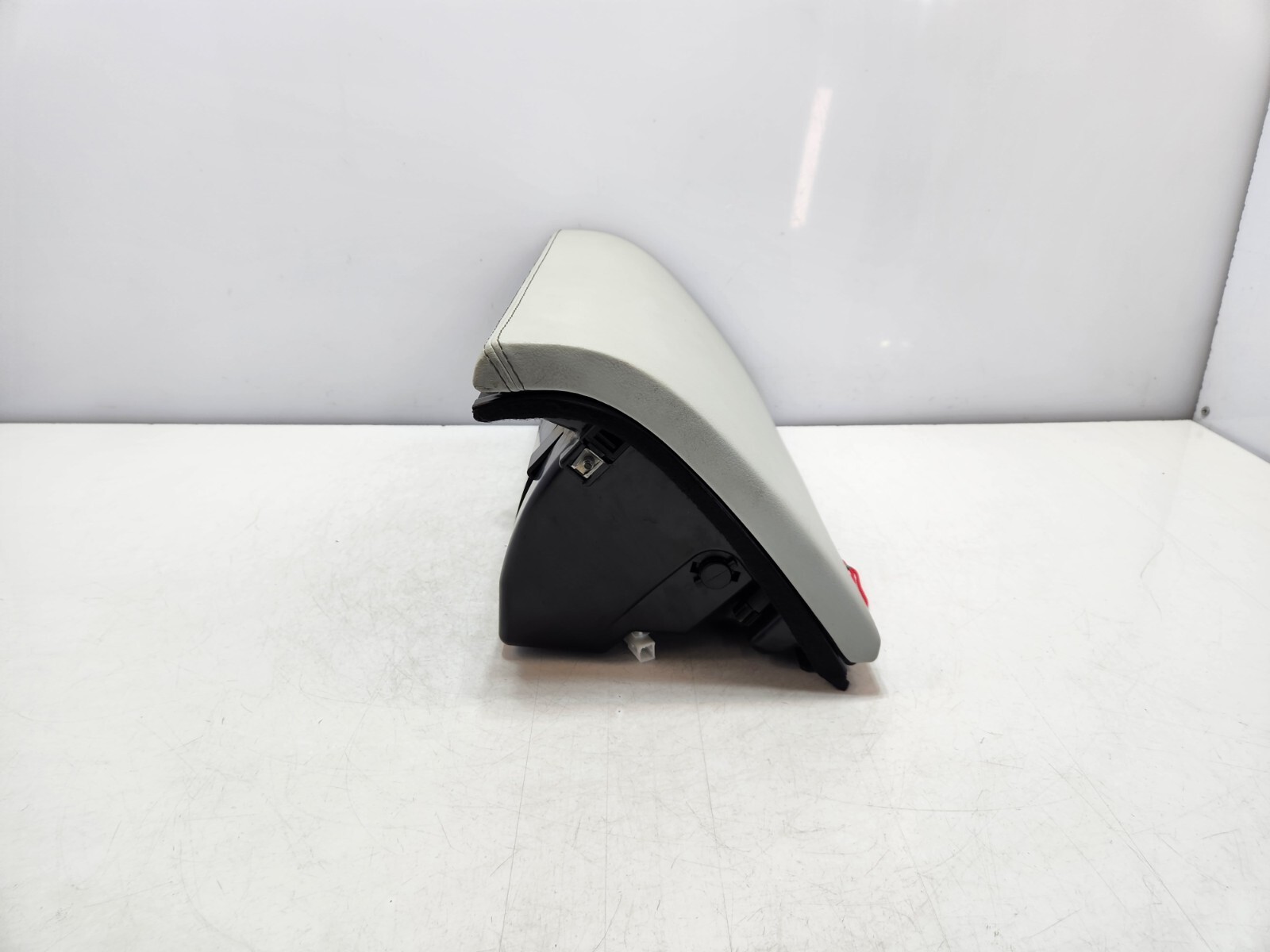 ✅ 03-08 OEM Maserati Quattroporte M139 Glove Box Storage Compartment Gray Assy