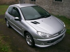 PEUGEOT 206 VERVE 1.4 2006 REG 3 DOOR ALLOYS BONNET WING SILVER EZR PARTS CAR