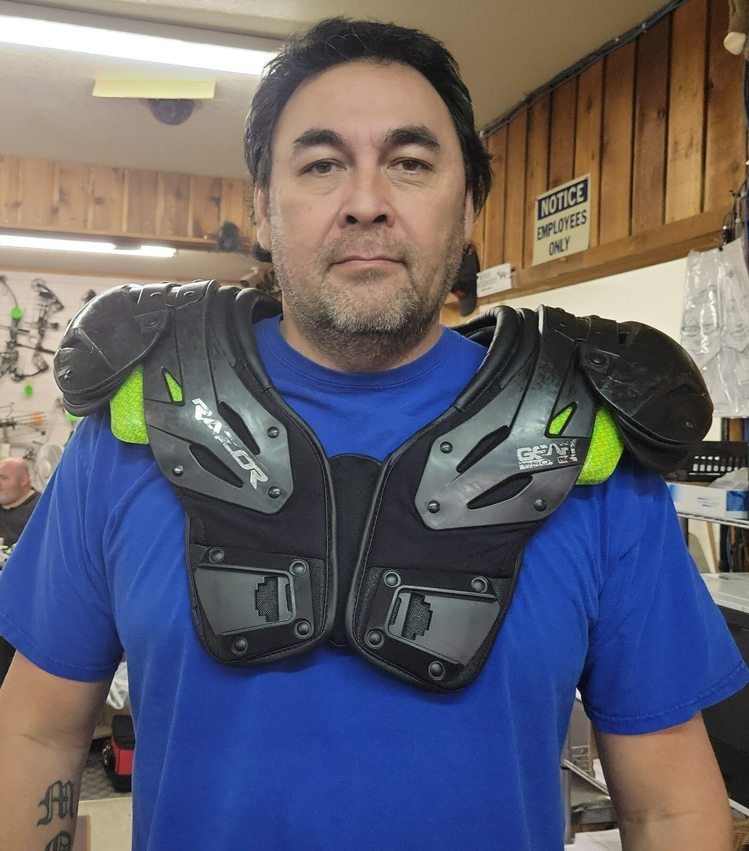 Gear Pro-Tec Razor Rz55 Ol/Dl Shoulder Pads, X-Large 19