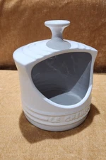 Le CREUSET - SALT CROCK - 5.25"H x 4.25"D