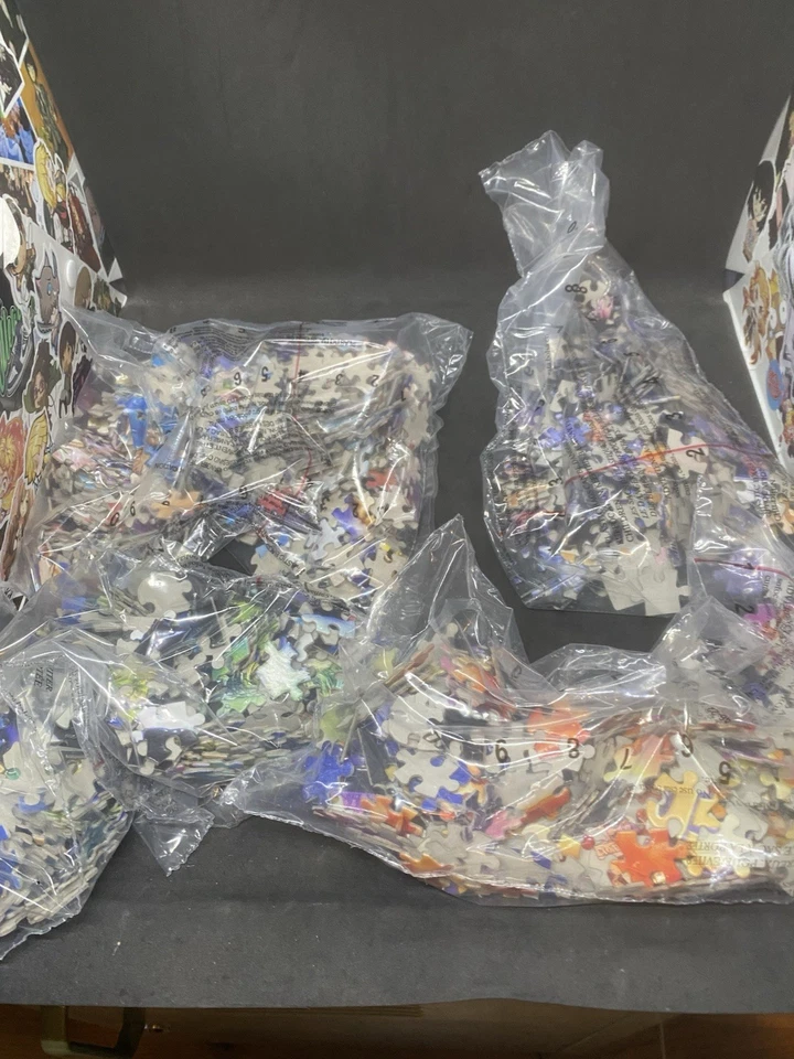 4 puzzles Star Wars. 3-300 piezas y 1-500 piezas. Nuevo precintado Foto 4 de 4