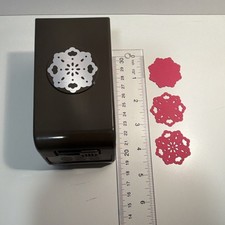 Stampin' Up 1  - 1.5" Snowflake Shapes Paper Punch Craft Tool for Scrapbooking