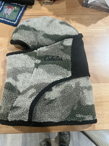 CABELA’S Heavyweight Berber Fleece Balaclava Outfitter Camo OSFM - Picture 2 of 6