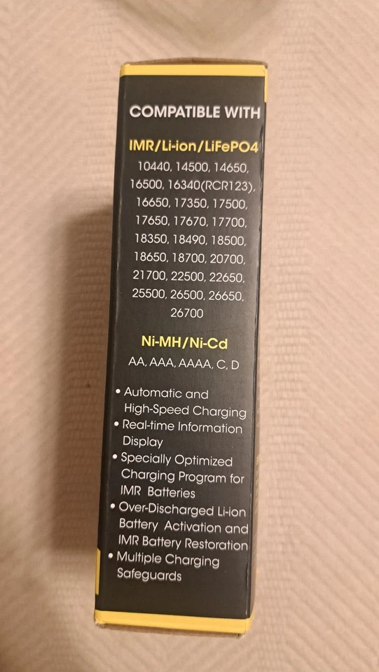 NiteCore model UM-2 Charger - Image 3 of 4