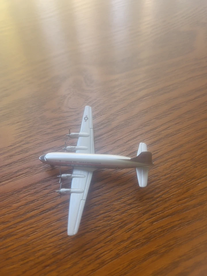 Herpa Berlin Airlift Douglas Dc-4 escala 1:500 diecast modelo avión avión avión Foto 4 de 4