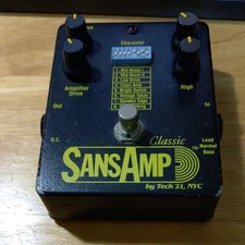 Tech 21 SansAmp Classic SA1 Guitar Amp Simulator Preamp DI Box Analog Pedal