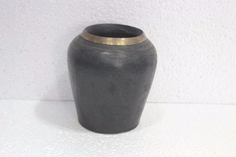 Anillo de latón para maceta de cemento ajustado antiguo vintage antiguo coleccionable Foto 4 de 4