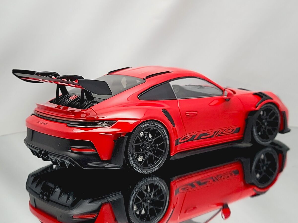 Minichamps Porsche 911 (992) GT3 RS 2023 Red & Black Diecast Minichamps Porsche 911 (992) GT3 RS 2023 Red & Black Diecast