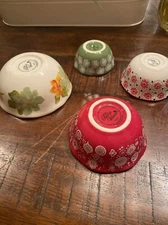 Pioneer Woman Nesting Measuring Bowls Set of 4 Cooking Measuring Cups Ceramic