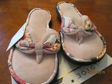 Womens GOLDTOE XLARGE 11 Memory Foam Slippers In/ OUTDOOR BLUSH PINK FLORAL