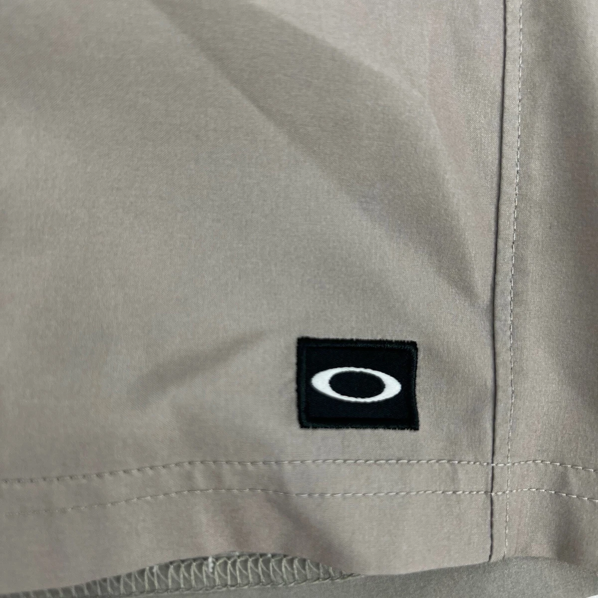 Oakley control sale golf shorts