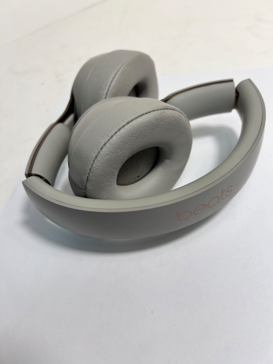 Beats by Dr. Dre Solo Pro ヘッドホン A1881 Beats by Dr. Dre 「Beats Solo Pro Wirelessノイズキャンセ