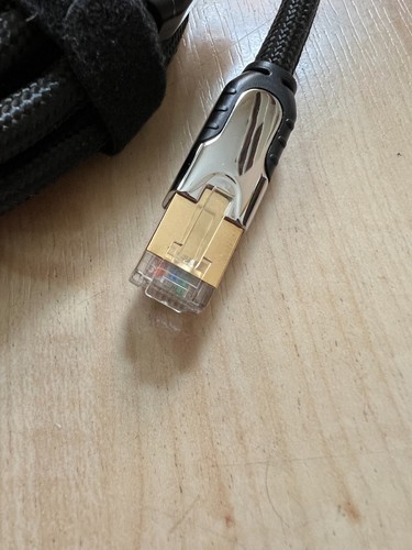 ADX Cat 6 Ethernet Cable-5m. Used but in perfect condition.Gold plated connector - Photo 3/5
