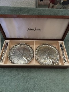 Vintage Neiman Marcus Godinger Silver Art Co. Serving Trays Knife Set