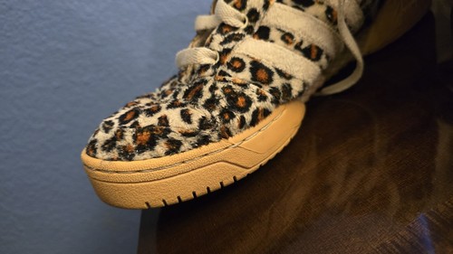 Adidas US Size 10 Jeremy Scott JS Leopard Tail Sandstorm V24536 Sneakers Shoes - Picture 4 of 16