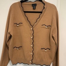 Adrienne Vittadini Cardigan Size M Chic, Cozy Cute