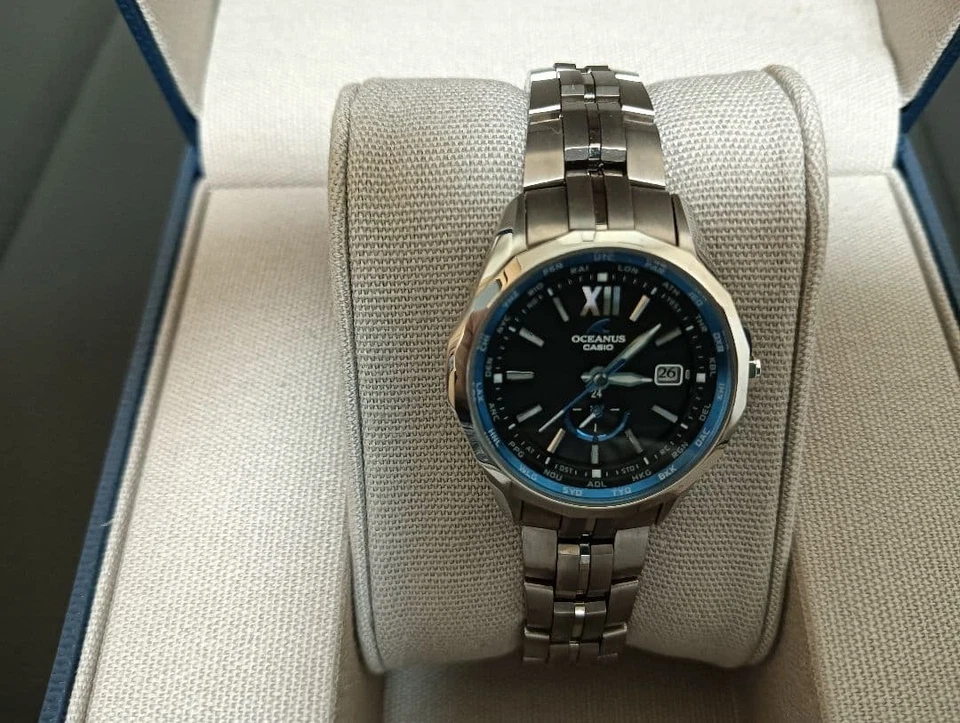 Casio Oceanus Manta Titanium Ladies Watch OWC S340 1AFJ Solar Radio World - Image 2 of 4