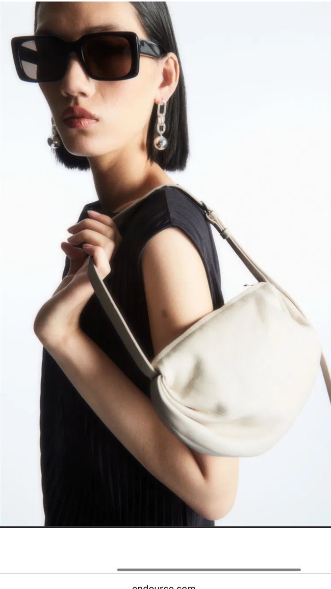 00s leather shoulder gather gimmick y2k 00s leather shoulder