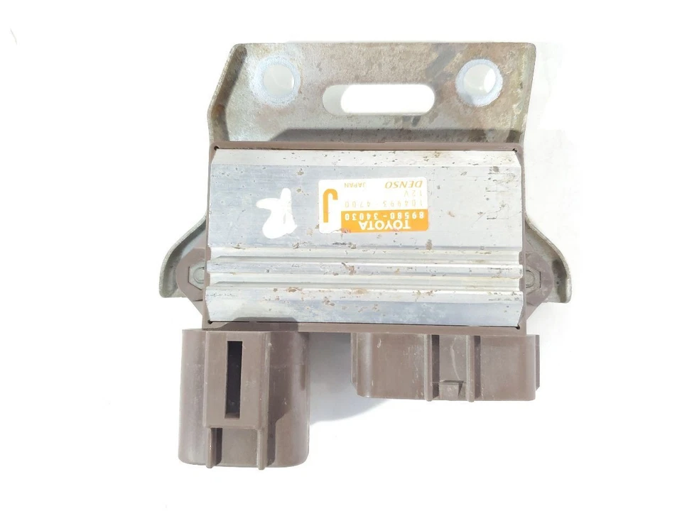 2012 2013 Toyota Tundra OEM 89580-34030 Right Air injection Module  - Image 3 of 4