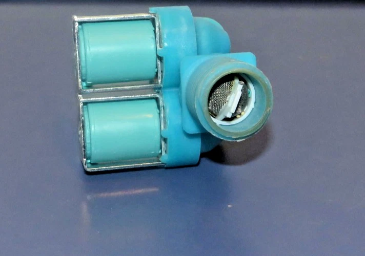 Samsung Washer WA45T3200: Water Inlet Valve (DC62-00311F) (P8827) - Image 4 of 4