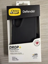 OtterBox Samsung Galaxy S25 Plus S25+ Defender Series Case includes holster clip
