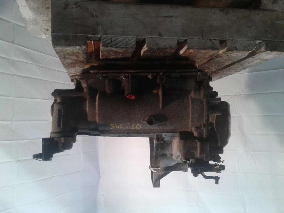 Used Automatic Transmission Assembly fits: 1993 Oldsmobile Ciera AT TH125 FWD 6- - Изображение 4 из 4