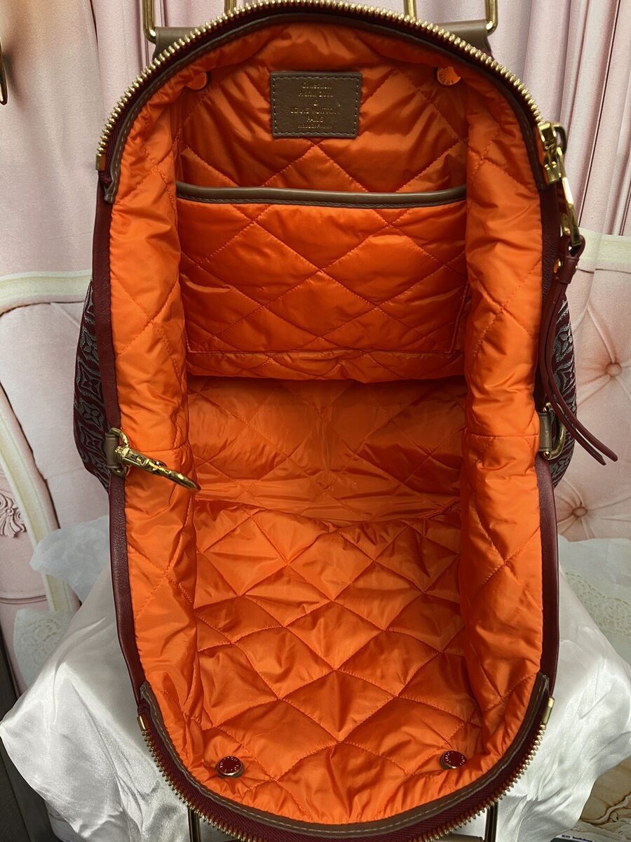 LOUIS VUITTON Limited ED Bordeaux Jacquard Monogram Aviator LOUIS VUITTON Limited ED Bordeaux Jacquard Monogram Aviator
