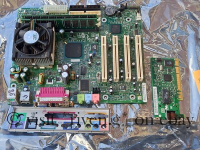 Intel D815EGEW Sockel 370 MOBO@CELERON 100@Intel Kühler@VGA@RAM@SOUND@I/O PLATE