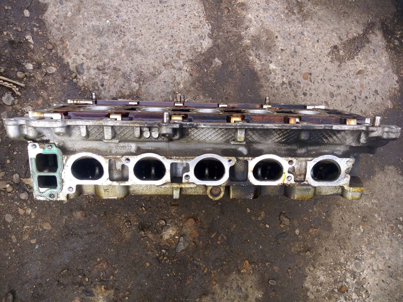 1001837 CYLINDER HEAD / 1401779 FOR VOLVO S80 BERLINA 2.4 125KW 