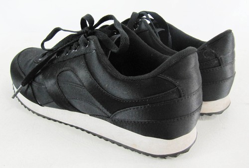 Belle sneakers divise look retrò H&M - Foto 2 di 3