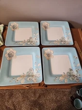 Pier One Imports Cassidy Dinner Playes Set Of 4