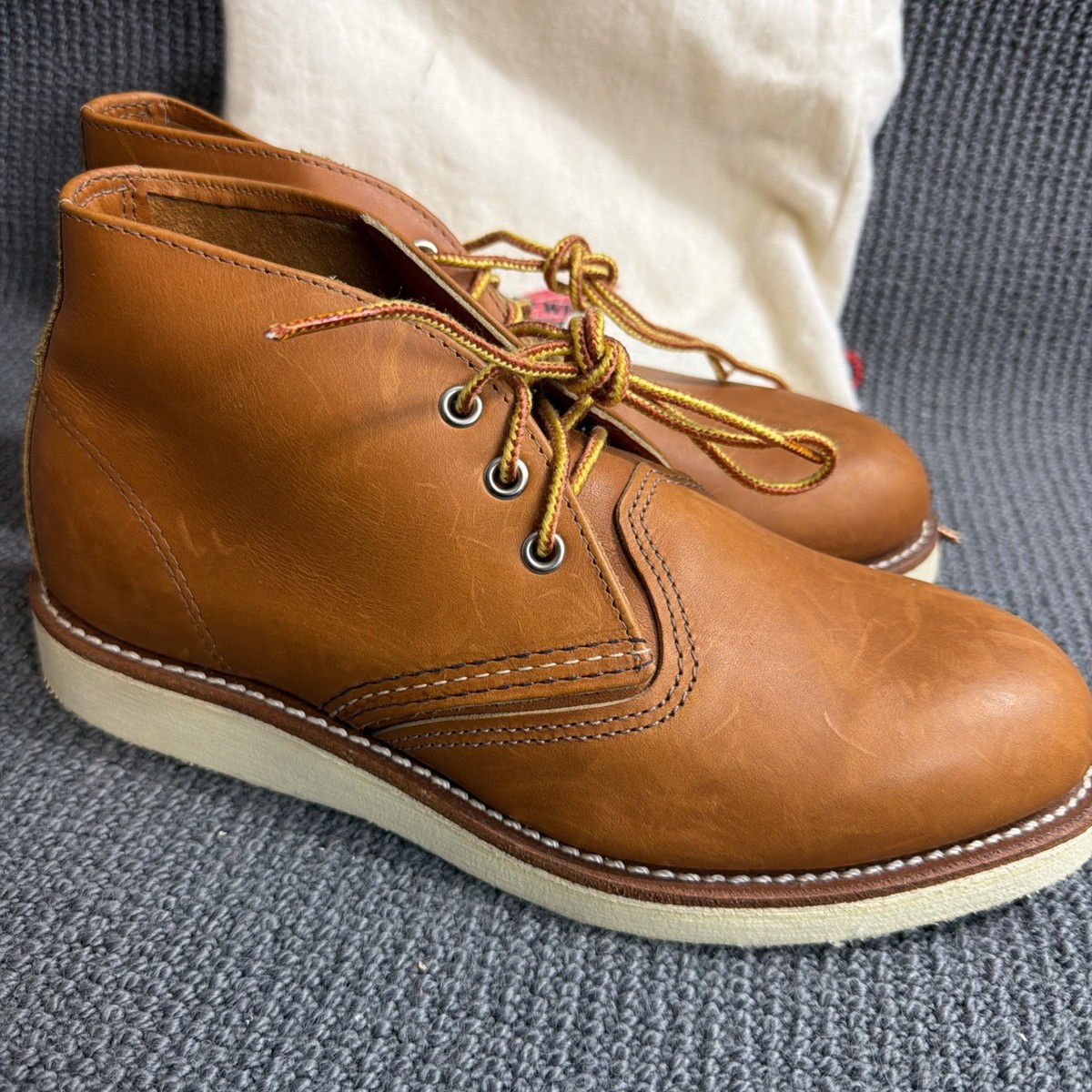 Red Wing 3140 Chukka brown leather Men display picture 2
