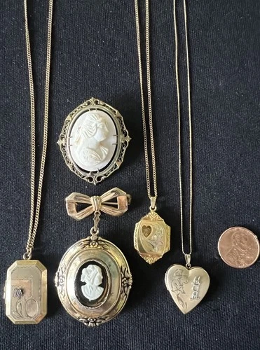Vintage Jewelry Locket Victorian Art Deco Necklace14K Gold filled Cameo Brooch