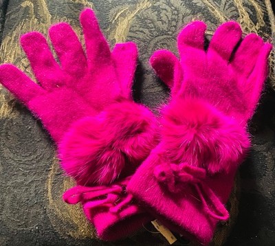 NWT Fuchsia Pink Real Rabbit Fur Pom Poms Angora Wool & Nylon Soft Gloves