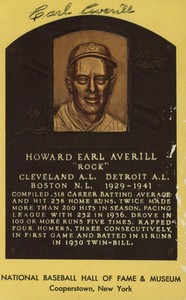 Earl Averill Autographed Gold HOF Plaque Postcard...Beckett Authenticated!!