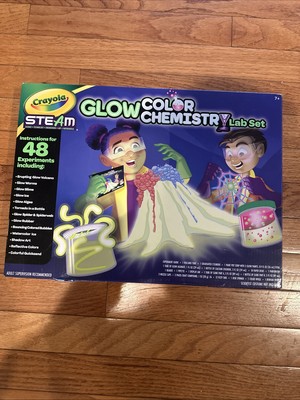 Crayola Color Chemistry Glow Lab Art Set 7+ Unisex New In Box - SEALED