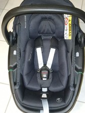 Maxi Cosi Coral 360 Essential Graphite schwarz mit Newborn Einsatz Maxi Cosi Coral 360 Essential Graphite schwarz mit Newborn Einsatz