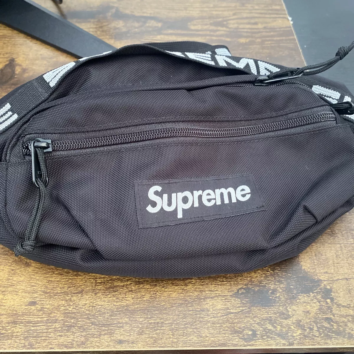 Supreme waist bag ss18 legit check sale
