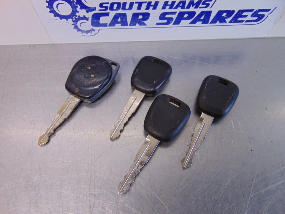 Juego de bloqueo de llave de barril de encendido Suzuki SX4 06-09 4 llaves conductor pasajero + arranque Foto 3 de 4