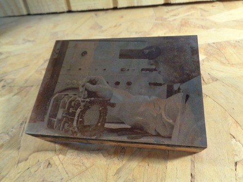Collins Radio Co. Aircraft Flight Director - Historic Iowa Printing Press Block - Picture 2 of 5