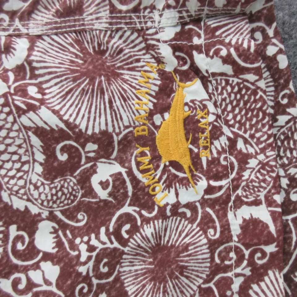 Мужские плавки Tommy Bahama средний размер коричневые белые рыбки с цветочным рисунком нейлоновые с сетчатой подкладкой - Изображение 3 из 4