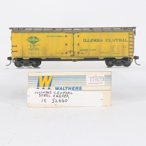 Refrigerador de acero Walthers HO Weathered Illinois Central IC #52660 | Condition: Used
